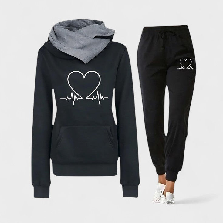 Claire | Set